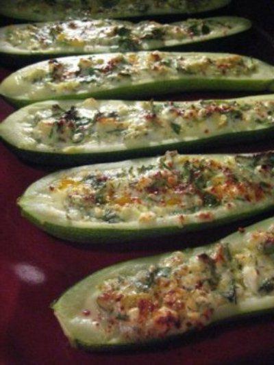 ओवन में courgettes से व्यंजन