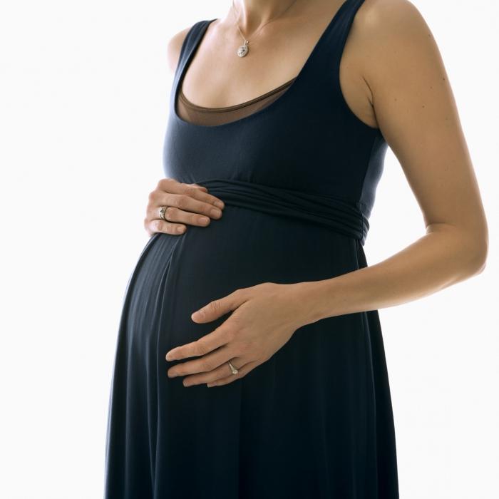 गर्भावस्था के दौरान नाखूनों में वृद्धि करना संभव है: contraindications