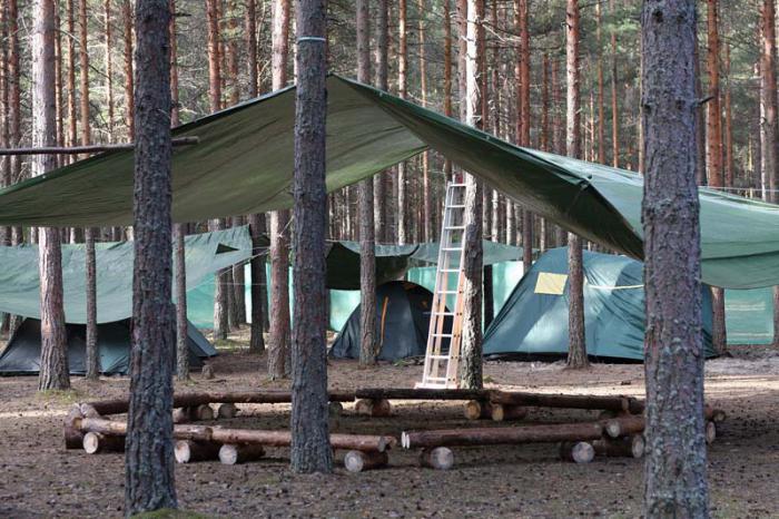 लेनिनग्राद क्षेत्र में तम्बू शिविर