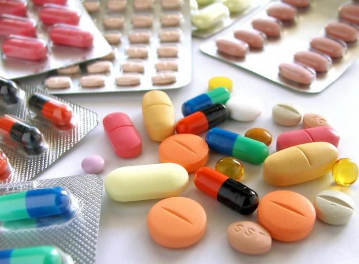 सर्दी के लिए एंटीबायोटिक दवाएं: नियुक्ति की योग्यता